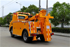 洪山区高速路拖车费